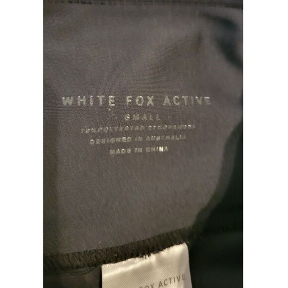 White Fox Active Black with White Detail Leggings - Picture 3 of 4